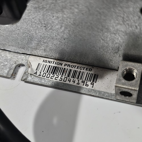 Progressive Dynamics PD9160A 1000W 13.6V 60A Power Supply AC/DC Good Condition - Foto 4 di 4
