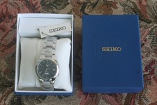 BEAUTIFUL model of Seiko 5 Automatic N.O.S wristwatch