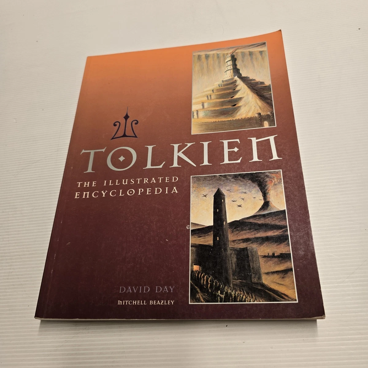 Tolkien The Illustrated Encyclopaedia by David Day Mitchell Beazley Reference