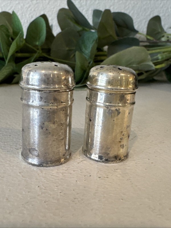 International Sterling Silver salt shakers mini .68 oz