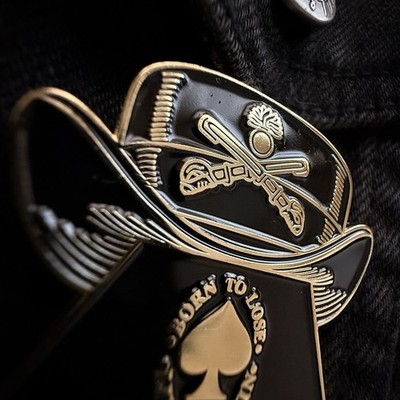 MOTORHEAD MEMORIAL CUSTOM PIN LEMMY KILMISTER BADGE HEADCAT