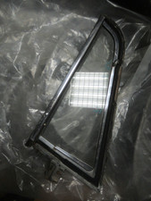 LANCIA Fulvia bn - Vetro deflettore portiera anteriore destra - Ricambio usato