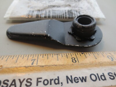 OEM FORD 1998/2011 CROWN VICTORIA, MERCURY MARQUIS ''NUT'' M12 SPECIAL, W704662-S2