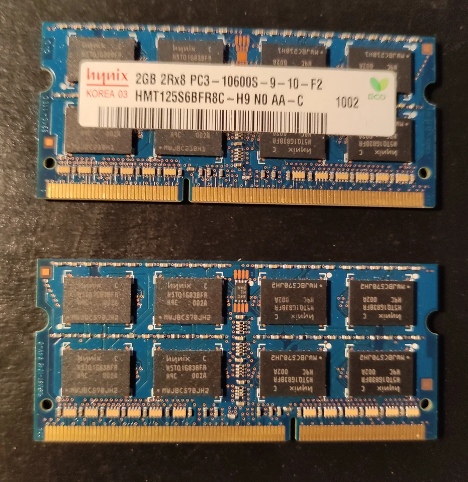 Hynix HMT125S6TFR8C-H9 2GB 2Rx8 PC3-10600S-9-10-F2 *1 Stück* *Gebraucht*