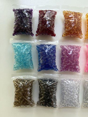 Assorted Pony Beads Approximately 1500 Beads Beautiful Colors Crafts Bracelets - Picture 2 of 9