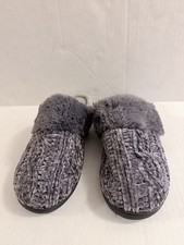 Dearfoams Cozy Comfort Women's Gray Cable Knit Chenille Scuff Slippers, Size 7-8
