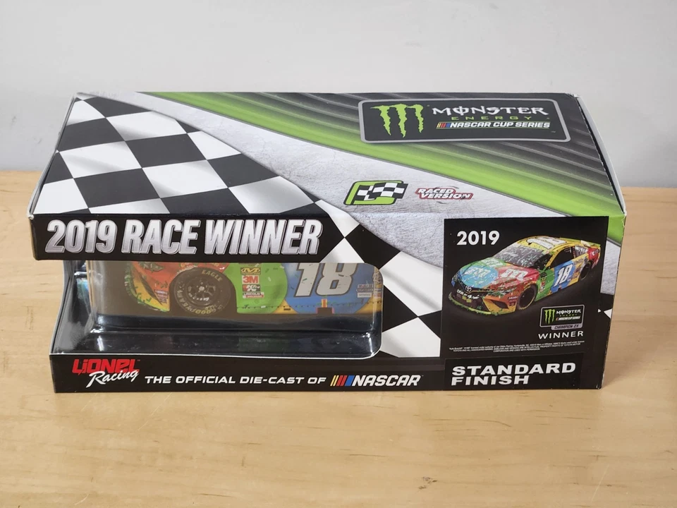 2019 #18 Kyle Busch M&Ms Homestead Championship 4 Win 1/24 Action NASCAR Diecast - Image 2 of 2