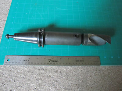 COMMAND CNC TOOL HOLDER C4E5-0750, WITH HSS 1 11/16'' DRILL BIT, 2 FLUTE, USED