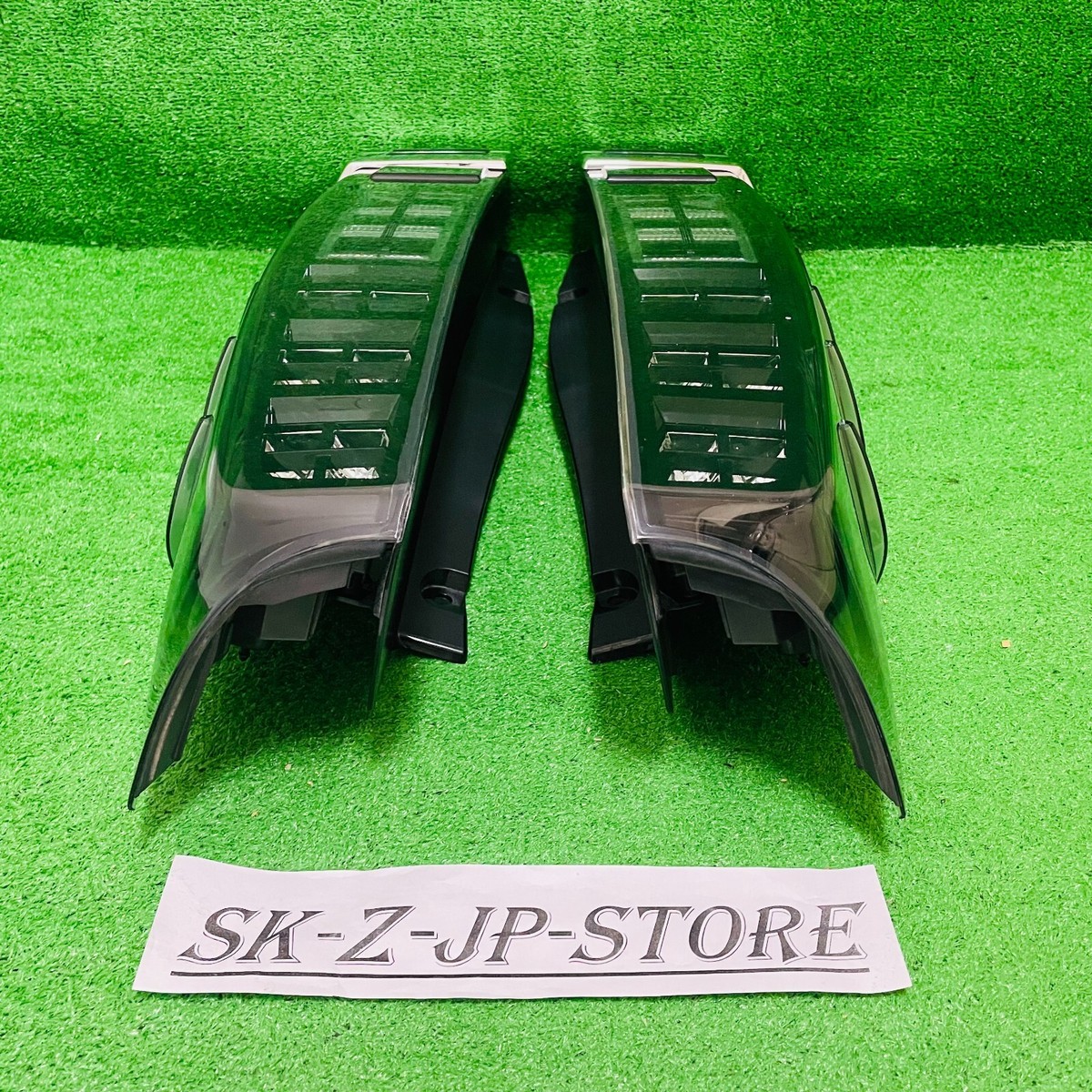 Toyota Genuine Voxy ZRR80 Tail Lights Rear Lamps Left Right Set