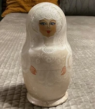 Russian Nesting Doll set of 5.