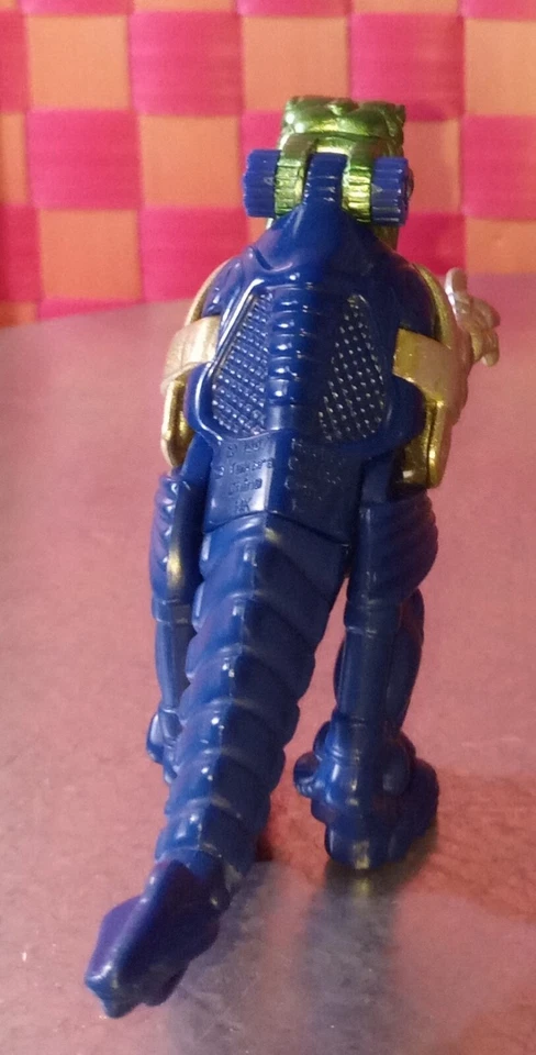 Figura de acción, personaje de Godzilla, púrpura+oro+verde, de colección 1997, 3 1/2"h de Takar Foto 4 de 4