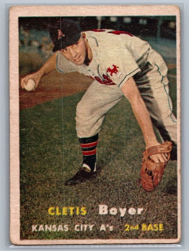 1957 Topps - #121 Clete Boyer (RC) - Lower Grade *TEXCARDS*