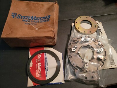 NEW Johnson/Evinrude Ignition Plate Kit Assembly 584209