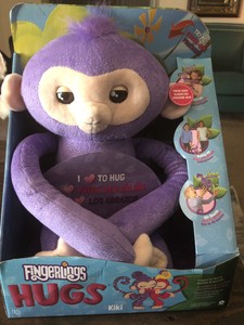 fingerling hugs kiki