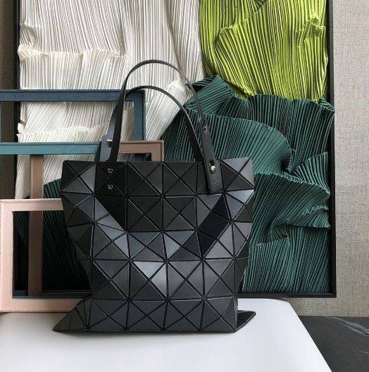 バッグ BAO BAO ISSEY MIYAKE LUCENT 0400019543175_BEIGE_A1?wid=600