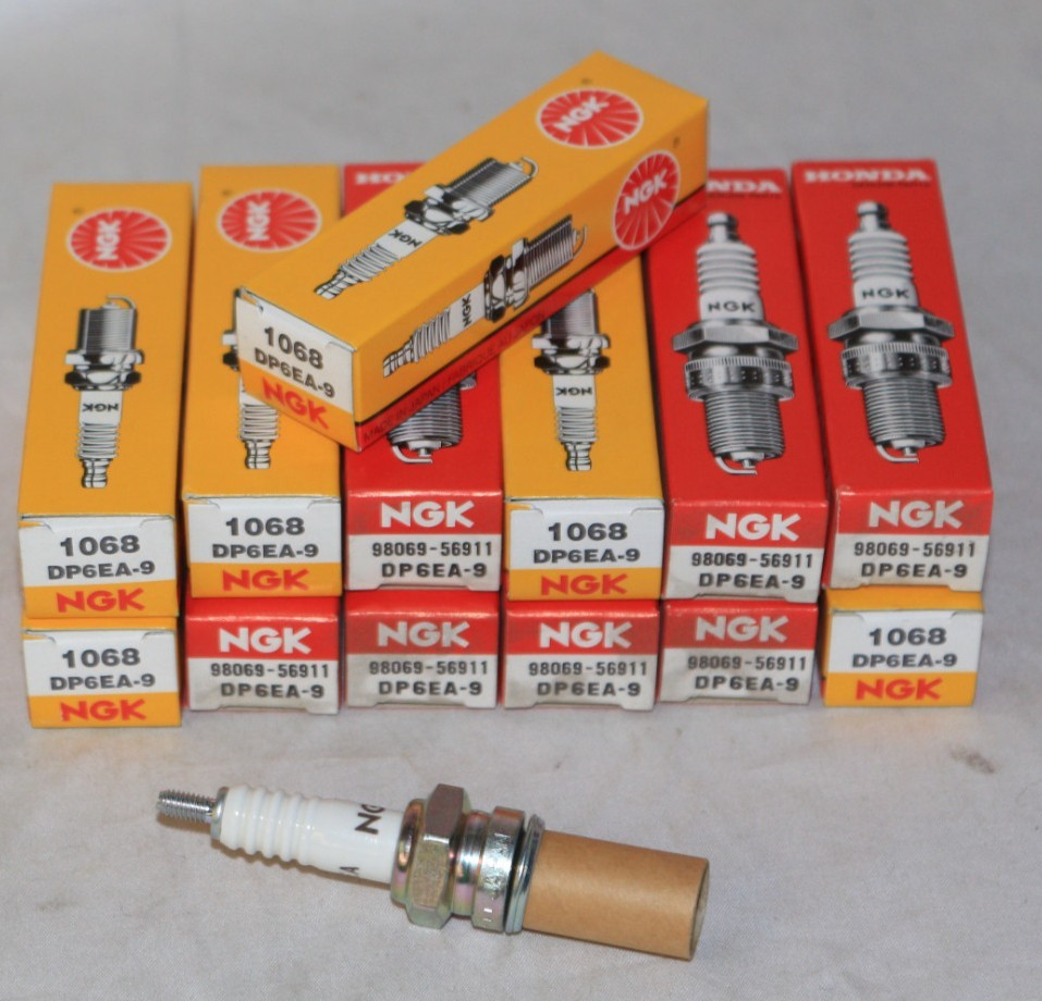 NEW NGK DP6EA-9 Spark Plugs Lot of 13