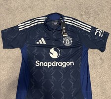 Authentic Adidas Manchester United 24/25 Away Soccer Jersey Mens M  IU1391