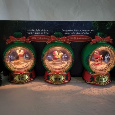Vtg 90s NOVA Let it Snow Musical Light Up Christmas Ornament Set 3 Snow Globes