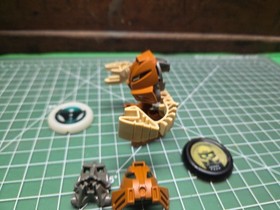 LEGO BIONICLE Tohunga Huki 1388, McDonald Happy Meal 2001 with Extra Disc / Head