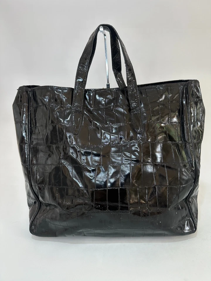 Bolso de Mano Yves Saint Laurent Raspail Negro en Relieve de Cocodrilo Foto 2 de 4