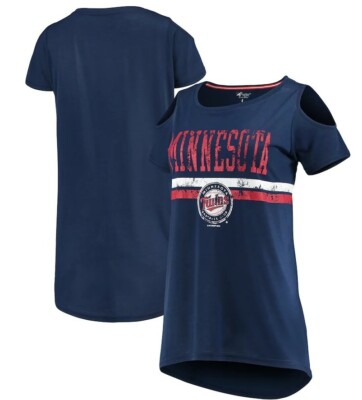 Minnesota Twins G-III 4Her Carl Banks Navy Clear the Bases Scoop Neck T-Shirt Lg