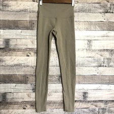 Alo Womens Tan Leggings Size X-Small Yoga Workout Running Cut out on back legs