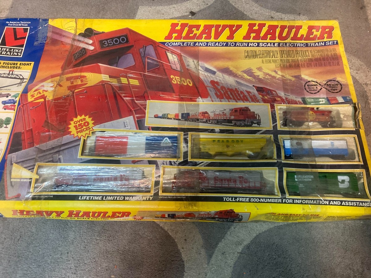 VINTAGE Life-Like Trains HEAVY HAULER Electric Train Set HO Scale