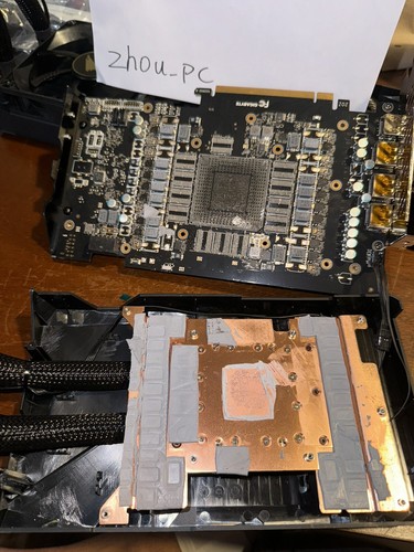 Gigabyte RTX 4090 Aorus Xtreme Gaming GPU (No Core & VRAM) With Box *AS IS* - Picture 7 of 8