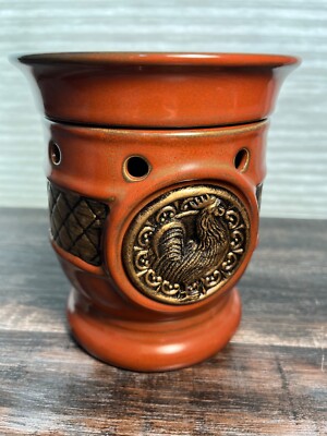 Scentsy Full-sized Warmer Aia  Retired
