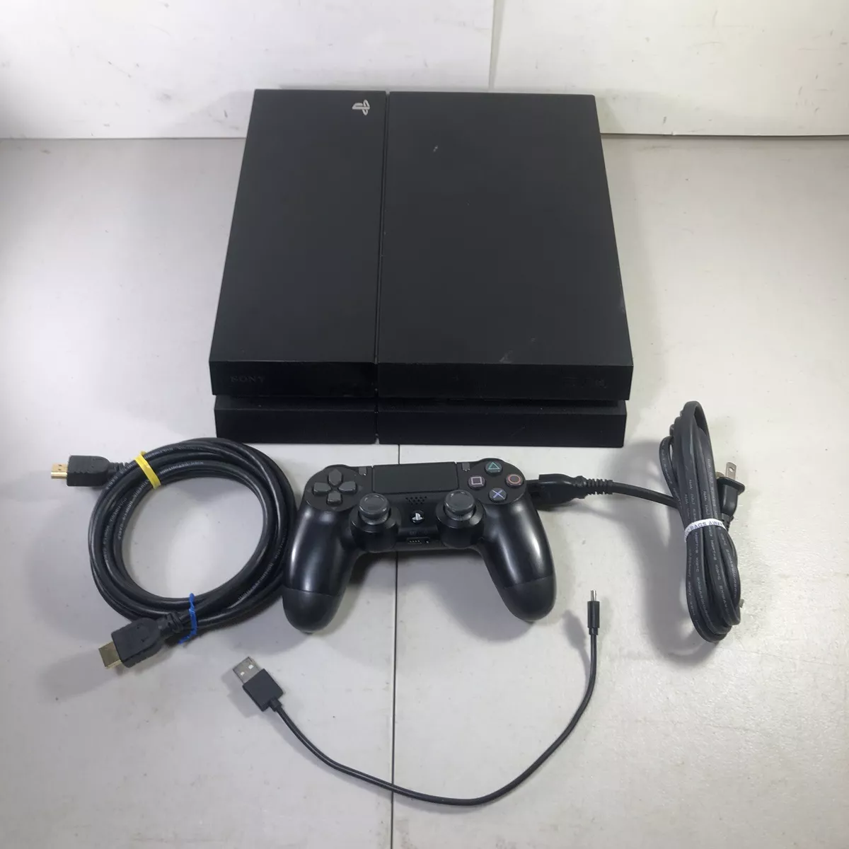 Sony PlayStation 4 PS4 500GB Console CUH-1001A w/Controller & Cables TESTED