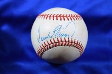 Frank Robinson Baseball Cards and Autographed Memorabilia Guide 44