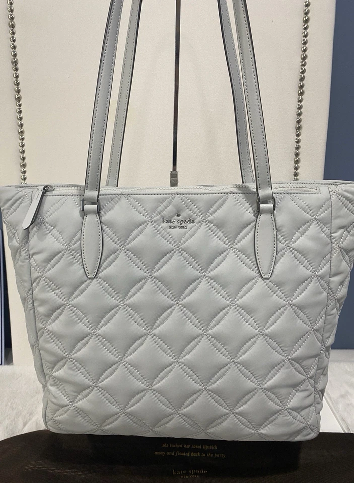 Bolso de Mano Kate Spade Acolchado Blanco/Gris Claro con Cierre de Cremallera Foto 3 de 4