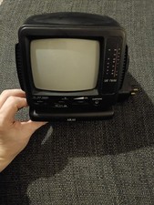 Vintage Akai Portable CRT TV – AV Input – Retro Gaming 5.5 inch Monitor