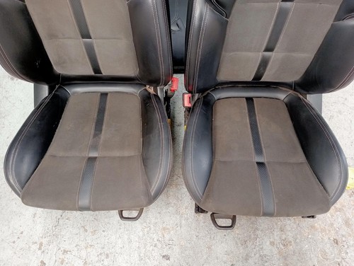 HOLDEN COMMODORE COMPLETE INTERIOR VF, LEATHER, 05/13-12/17 2017 - Picture 3 of 12