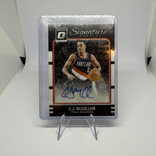 2016-17 Panini Donruss Optic Signature Series C.J. McCollum Autograph #2