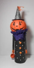 Bethany Lowe Debra Schoch Figurine Jack O' Lantern Witch Ruffle Collar Print Hat