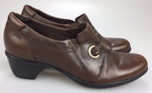 two tone wallabees shoes