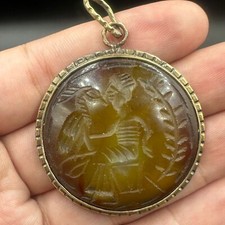 Very unique ancient Roman King with bird intaglio genuine agate stone pendant