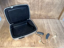 ReSound Hearing Aids 202-LSB069 Right & Left with Case For Parts Only