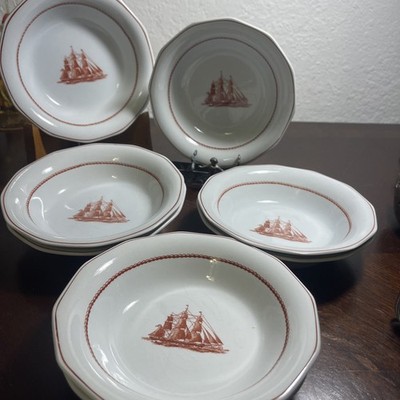 8 Wedgwood Flying Cloud Soup Bowl Porcelain with Rust Colored Decal & Trim