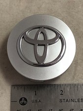 Toyota Corolla Venza Sienna Avalon Wheel Center Hubcap 62mm Cap Oe Silver Toyota Corolla Venza Sienna Avalon Wheel Center Hubcap 62mm Cap Oe Silver