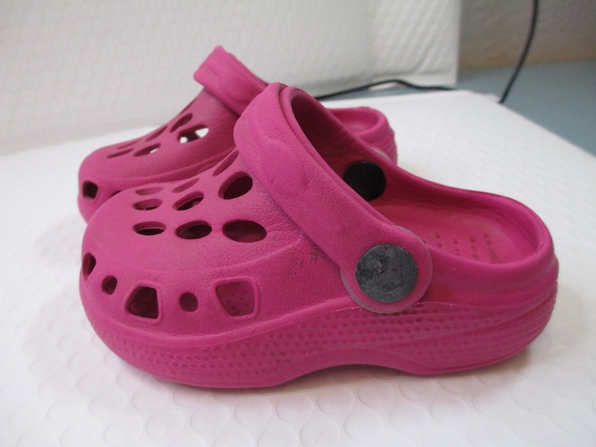 Pink Play sandals Shoes Target slide on beach water clog shoes sz 4/5