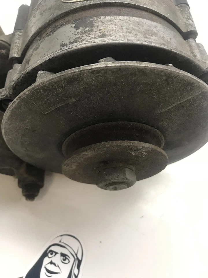 Generator Lichtmaschine Bosch 0120400504 für Mercedes W111 W113 W110 - Image 2 of 4