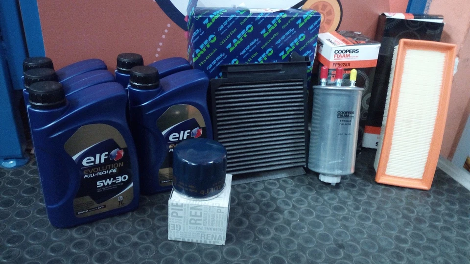 KIT TAGLIANDO 4 FILTRI 5 LT ELF 5W30 DACIA DUSTER 1.5 DCI FINO AL 10/2013