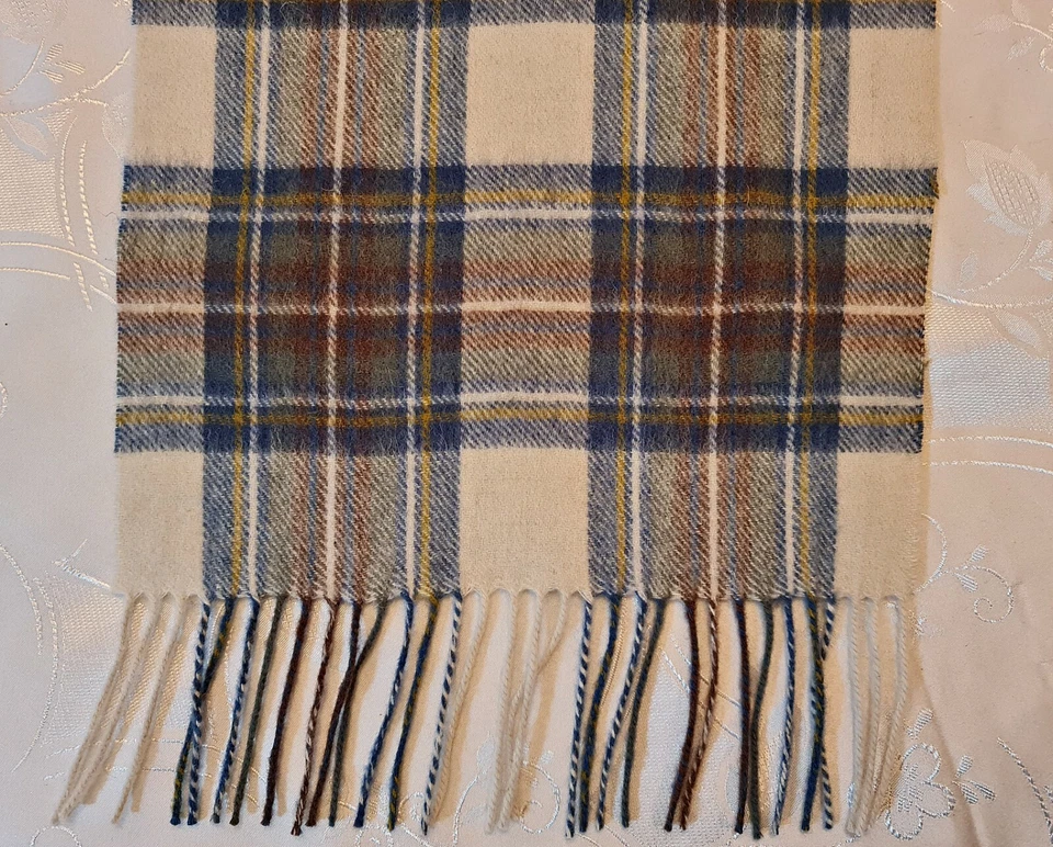 BUFANDA LARGA DE LANA AZUL A CUADROS TEJEDORES JAMES PRINGLE AUTÉNTICA DE COLECCIÓN PARA HOMBRE Foto 2 de 3