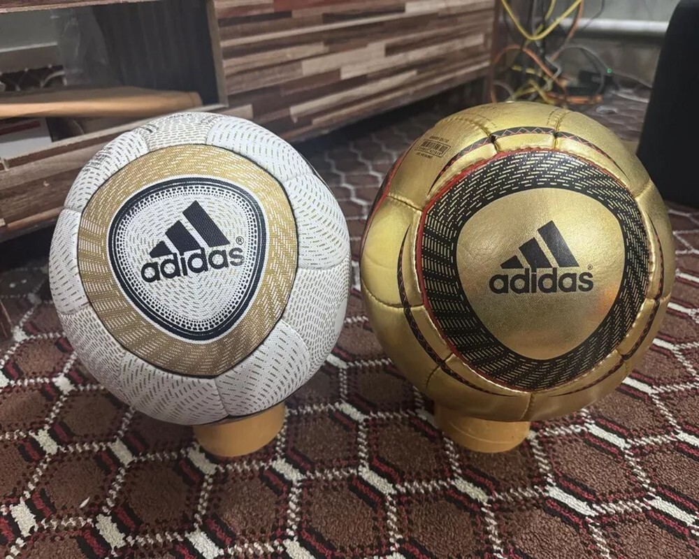 ジャブラニ　アディダス公式球　2010W杯　日本対カメルーン Adidas Jabulani Official Match Ball | FIFA World Cup 2010