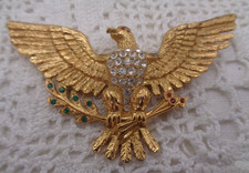 Vintage Cast Metal Figural Eagle Brooch with Olive Branch and Arrows — listing 4