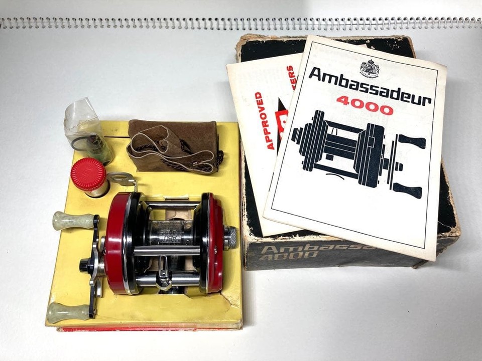 [1972 JAPAN SPEC] Abu Garcia Ambassadeur 4000 Baitcasting Reel Red Side ...