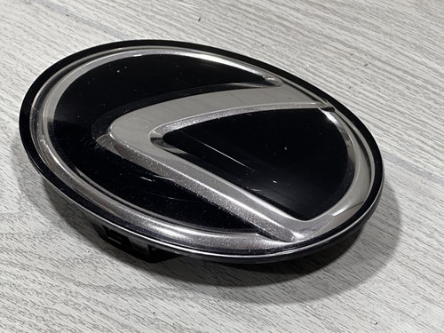 2013-2015 Lexus ES350 front grill emblem non-radar 9075-02117 - Picture 4 of 11
