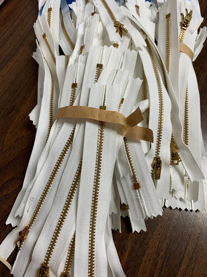 Cremallera 6.5” YKK Amarillo Latón Cremallera Para Jeans Lote de 10 Blanco Foto 3 de 3